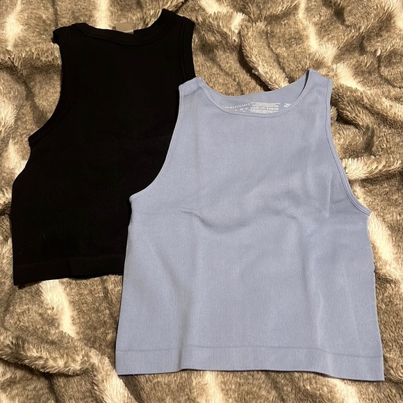 Basic Tank Top(Bundle) - Picture 1 of 2